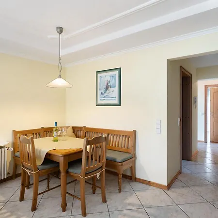 Lydia Appartement Oberoensbach