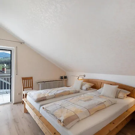 Lydia Appartement Oberoensbach